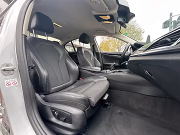 BMW 520d ShadowLine LED Sportsitz RFK ab 299€/Monat Vorschaubild 8