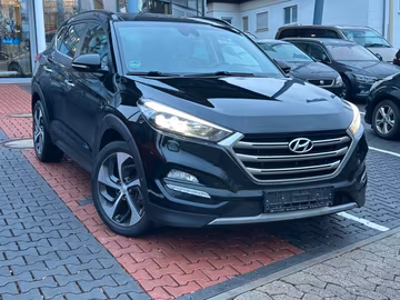 Hyundai Tucson Premium 4WD Automatik Panorama LED Kamera Vorschaubild 2