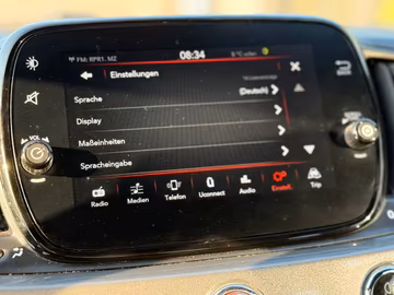 Fiat 500 Lounge 1.0 Hybrid. CARPLAY. CRUISE. DAB Vorschaubild 22