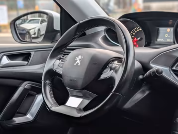 Peugeot 308 SW Allure PANO. NAVI. Kamera. Automatik Vorschaubild 17