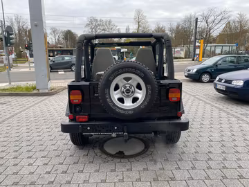 Jeep Wrangler 2.5.  AHK. OLDTIMER HARDTOP Vorschaubild 9
