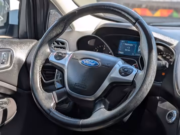 Ford Kuga Individual Automatik BiXenon Panorama Leder Vorschaubild 14