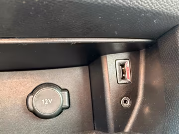 Peugeot 308 Allure NAVI. Kamera. LED. Tempomat Vorschaubild 18
