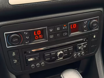 Citroën C5 Confort NAVI. BT. AUTOMATIK. PDF Vorschaubild 14