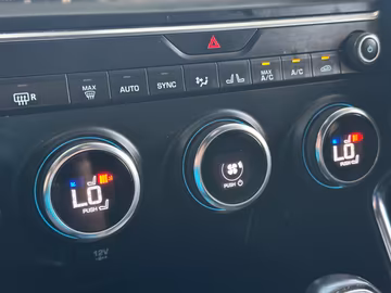 Jaguar E-PACE R-Dynamic S AWD LED 9G Leder PANO Vorschaubild 21