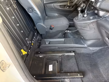 Peugeot Partner Pro L2 Vorschaubild 15