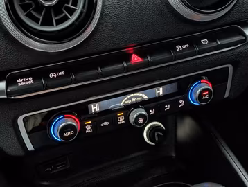 Audi A3 Limousine Sport*VIRTUAL*NAVI PLUS*PDC Vorschaubild 29