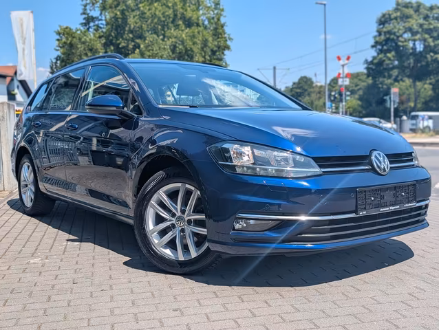 Volkswagen Golf Variant Comfortline DSG. NAVI. ACC. SHZ Baujahr 2018 (156.600 km, Diesel, 116 PS) - Gebrauchtwagen bei Autohaus Dörrschuck Mainz
