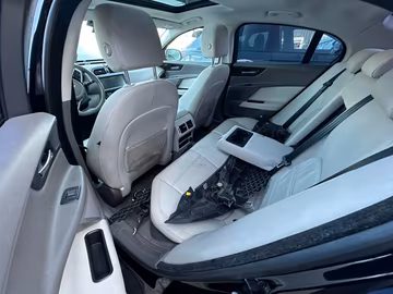 Jaguar XE Vorschaubild 7