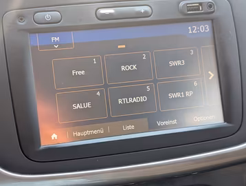 Dacia Logan MCV II Kombi Laureate AHK. Navi. BT Vorschaubild 16