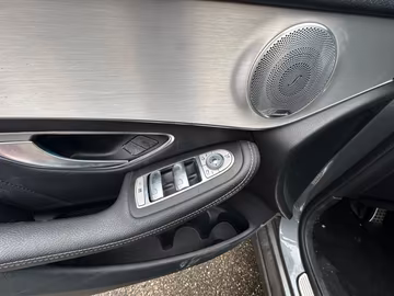 Mercedes-Benz GLC 250 d 4MATIC AMG Line. 4x4. NAVI. Kamera Vorschaubild 6