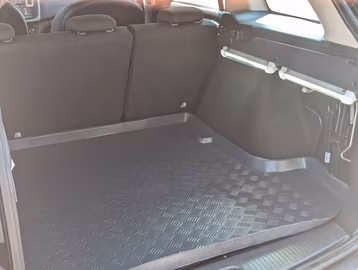 Dacia Logan MCV II Kombi Laureate AHK. Navi. BT Vorschaubild 8