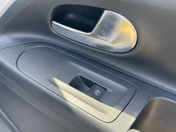 Volkswagen up! move up! 1.Hand 34850KM Vorschaubild 16