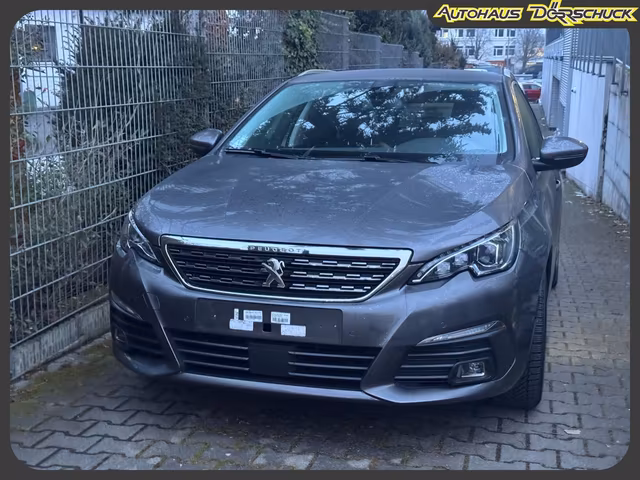 Peugeot 308 SW Allure Pack NAVI. ACC. LED. Kamera Baujahr 2021 (83.069 km, Benzin, 131 PS) - Gebrauchtwagen bei Autohaus Dörrschuck Mainz