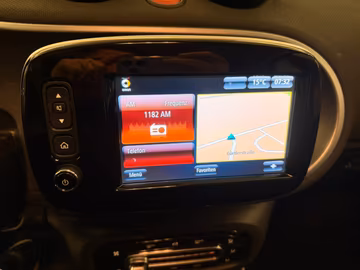 Smart fortwo passion NAVI SHZ MEDIA LEDER TEMPOMAT Vorschaubild 12