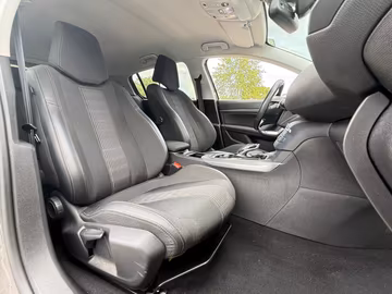 Peugeot 308 Allure Pack EAT8. NAVI. LED. ACC. Kamera Vorschaubild 14