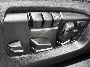 BMW X6 M50d *4x4*HARMAN/KARDON*LED*NAVI*SHZ*KOMFORT* Vorschaubild 11