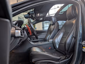 Jaguar XE 25t R-Sport AWD KAMERA Sitzheiz. PANORAMA Vorschaubild 24