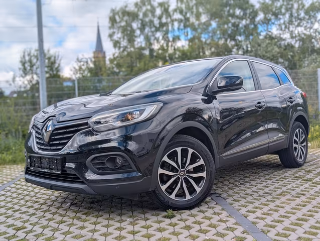 Renault Kadjar Equilibre RFK. Touch. BT. Automatik. Baujahr 2022 (92.400 km, Benzin, 140 PS) - Gebrauchtwagen bei Autohaus Dörrschuck Mainz