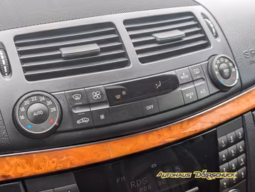 Mercedes-Benz E 220 CDI Elegance *LEDER*AUTOMATIK*TEMPOMAT* Vorschaubild 18