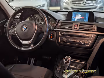 BMW 320d Touring Modern Line*SPORT-AUT*NAVI*XENON Vorschaubild 19