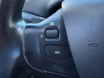 Peugeot 2008 Allure PureTech. NAVI. KAMERA. AUTOMATIK Vorschaubild 10