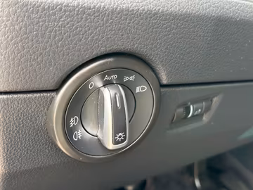 Volkswagen T6 Multivan Comfortline AHK. SHZ. NAVI. Kamera Vorschaubild 11