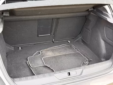 Peugeot 308 Allure Pack EAT8. NAVI. LED. ACC. Kamera Vorschaubild 14