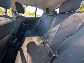 BMW 116d Lounge AUTOMATIK. PDC. TEMPOMAT. BT Vorschaubild 17