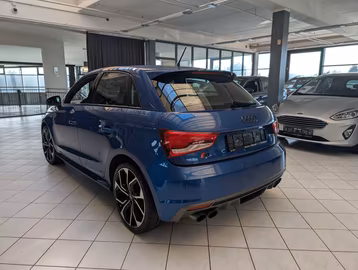 Audi S1 Sportback quattro 4x4. NAVI. SHZ. PDC Vorschaubild 5