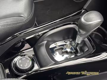 Peugeot 2008 Crossway*AUTOMATIK*PANO*NAVI*KAMERA*PDC* Vorschaubild 15