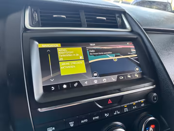 Jaguar E-PACE R-Dynamic S AWD LED 9G Leder PANO Vorschaubild 18