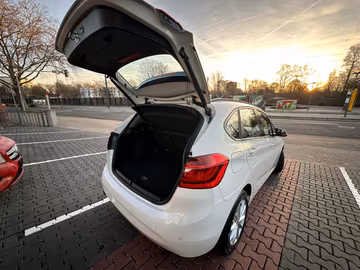 BMW 218i Active Tourer Advantage *NAVI*SHZ*PDC*AUTOM Vorschaubild 6