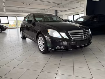 Mercedes-Benz E 350 BlueTec PDC. Schiebedach. Leder. Navi Vorschaubild 1