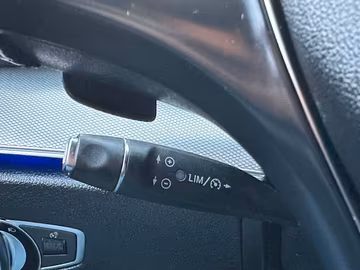 Mercedes-Benz E 200 T Avantgarde T LED Navi Kamera Spurassist Vorschaubild 24