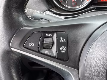 Opel Adam Glam PANO. PDC. CARPLAY. KLIMA Vorschaubild 15