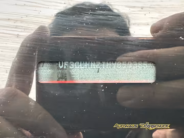 Peugeot 2008 Crossway*AUTOMATIK*PANO*NAVI*KAMERA*PDC* Vorschaubild 17