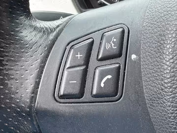 BMW 325d ConnectedDrive PDC. M-Lenkrad. Klima Vorschaubild 11