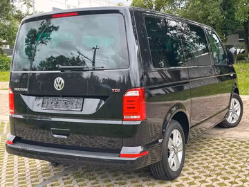Volkswagen T6 Multivan Comfortline AHK. SHZ. NAVI. Kamera Vorschaubild 5