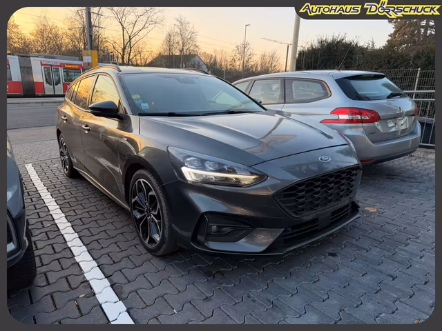 Ford Focus Turnier ST-Line NAVI. LED. PDC. AUTOMATIK Baujahr 2020 (99.968 km, Diesel, 120 PS) - Gebrauchtwagen bei Autohaus Dörrschuck Mainz