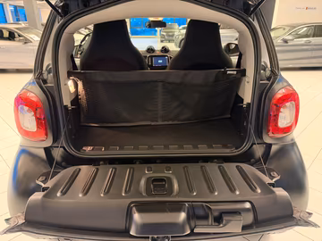 Smart fortwo passion NAVI SHZ MEDIA LEDER TEMPOMAT Vorschaubild 9