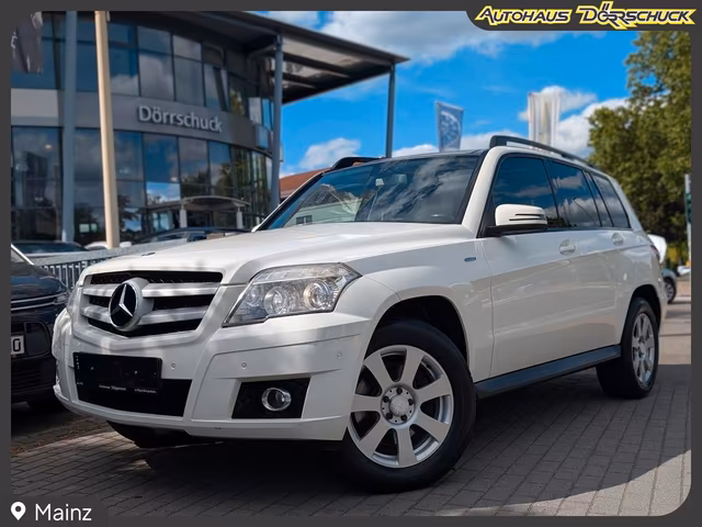 Mercedes-Benz GLK 220 CDI Sport PANO. 4x4. NAVI. AHK Baujahr 2010 (218.500 km, Diesel, 170 PS) - Gebrauchtwagen bei Autohaus Dörrschuck Mainz