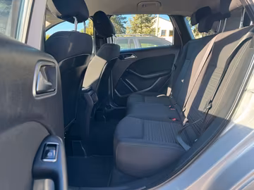 Mercedes-Benz B 180 Sports Tourer 1.Hand. SHZ. PDC. MASSAGE Vorschaubild 9