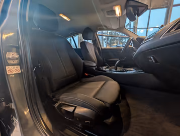 BMW 118i Sport Line *LED*NAVI*SHZ*PDC*AUTOMATIK* Vorschaubild 15