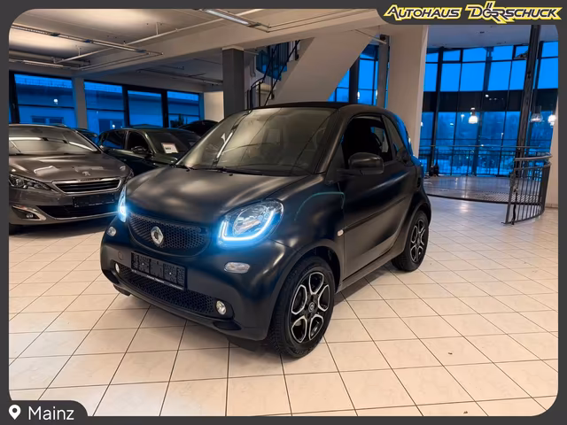 Smart fortwo passion NAVI SHZ MEDIA LEDER TEMPOMAT Baujahr 2019 (87.100 km, Benzin, 90 PS) - Gebrauchtwagen bei Autohaus Dörrschuck Mainz