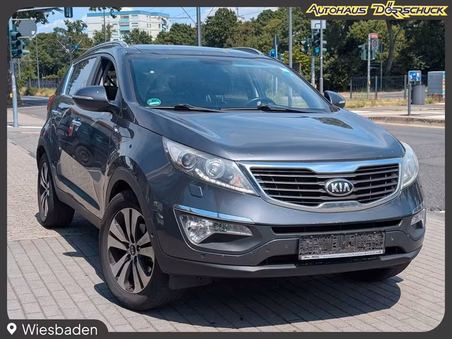 Kia Sportage Spirit 4x4. NAVI. PANO. Kamera Baujahr 2013 (200.000 km, Diesel, 184 PS) - Gebrauchtwagen bei Autohaus Dörrschuck Mainz
