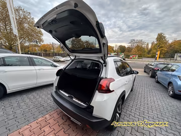 Peugeot 2008 GT Line*AUTOMATIK*NAVI*PDC*Kam*Kurvenlicht* Vorschaubild 4