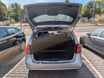 Mercedes-Benz B 180 Sports Tourer 1.Hand. SHZ. PDC. MASSAGE Vorschaubild 8