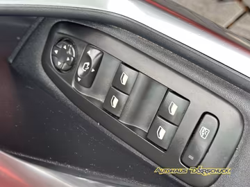 Peugeot 2008 Crossway*AUTOMATIK*PANO*NAVI*KAMERA*PDC* Vorschaubild 11