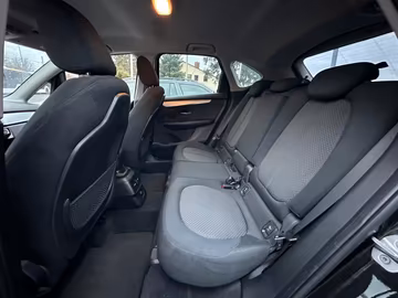 BMW 216d Active Tourer Advantage NAVI. PDC. AUTOM Vorschaubild 11